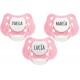 3 Chupetes personalizados con nombre color rosa